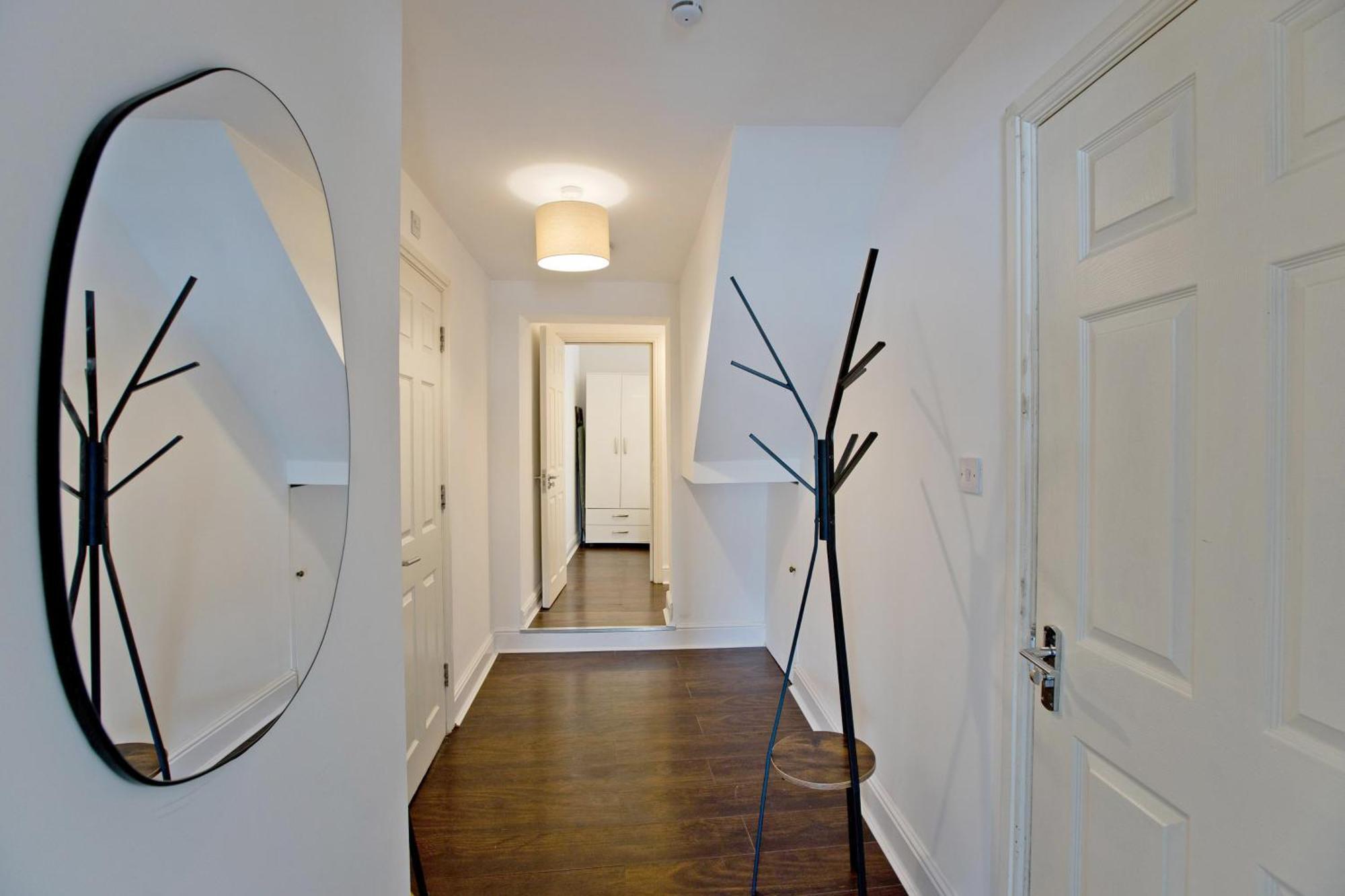 Imperial Corner House-Whitechapel Apartment Londra Exterior foto